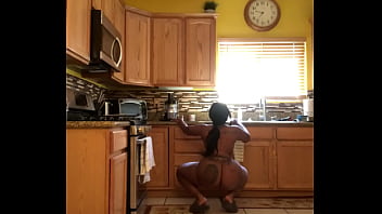 Preview 2 of Dughter Dad Sex - Solo Cherokee big booty cleaning kitchen naked
