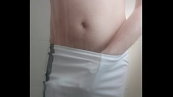 Preview 1 of The Rasyan Wearing Pron Sex - Tomando banho e gozando