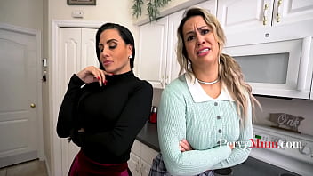 Preview 1 of Vixen Kinkcafe - Who Will Give Me More Love? Stepmom Or Girlfriend?
