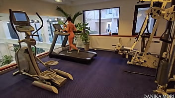 Preview 1 of Jav Matos - Ero in palestra ed un ragazzo si &egrave_ avvicinato... Spoiler: non &egrave_ stevemorirealI was in the gym and a boy approached ...