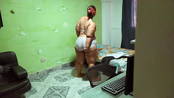 Preview 2 of Gyno Secret - I record my best friend&#039_s stepmother while she&#039_s getting dressed