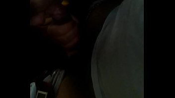 Preview 2 of Tattoo Ass Bow Tie - Ruiva pagando uber com boquete - Uberquete - Mary Ruiva