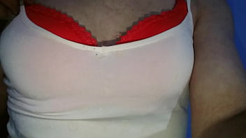 Preview 1 of Xvideo U90 - Probandome los sostenes de mi exmujer