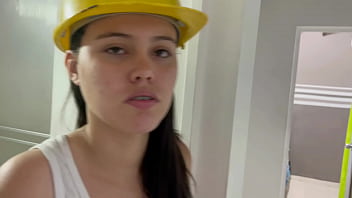 Preview 2 of Sex Seylet - ingeniera aprendiz recibe dura follada de su primer cliente. PRIMERA PARTE.