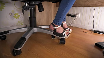Preview 1 of Black Bbw Pussy Fuck - Spying On Hot Secretary Teasing Sexy Feet In High Heels Underdesk