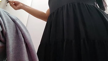 Preview 3 of Download Secfilm - Se mide la ropa sin saber que hay una camara escondida grabandola