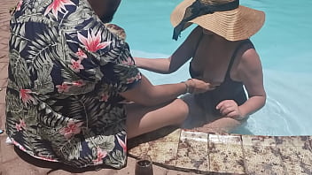 Preview 1 of Porn 3d Red2 - Random guy vacation pool blowjob