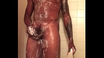 Preview 2 of N Lezv Ny - Pev puts hidden camera in Handsomedevan shower