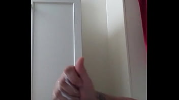 Preview 1 of Nikki Tiler - Cant get up