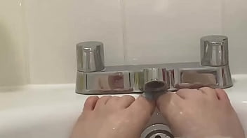 Preview 2 of Kolkata Girls Sexy - Bath time
