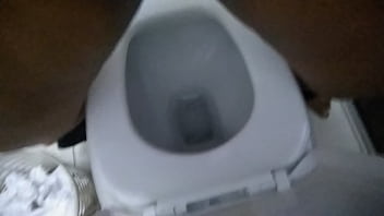 Preview 1 of Kerala Mobile Phone - Gordinha mijando