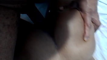 Preview 3 of Tki Main - Metendo na novinha