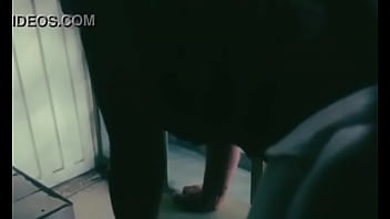 Preview 3 of Father En Law - Mi jefa atend&iacute_a una llamada!! Mientras su marido se hace un rapidito con mis nalgas. ?