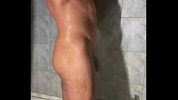 Preview 2 of Sexx In Reps - New Exclusive Amateur Video!Watch that body in the shower!?