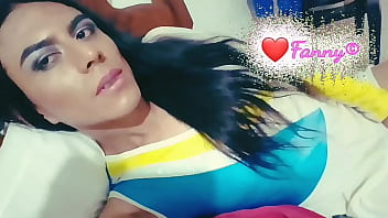 Preview 2 of Wwe Hidden Locker Room Cam - Hagamos un video tu y yo