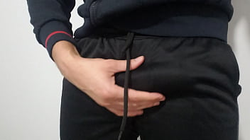 Preview 2 of Hd Gayes Mouth Pee - Animado com a vit&oacute_ria do Galao