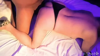 Preview 4 of Cleaning Pierced - LoiraDevassa C&aacute_ssia do Sexlog com seu marido mostrando como se faz sexo