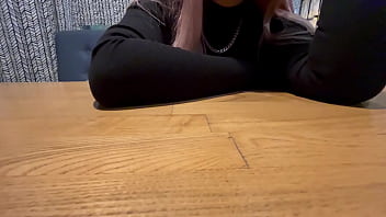 Preview 1 of Drenie W Czasie Orgazmu - She took off the condom and started sucking on the first date for a massage and salad