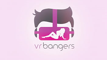 Preview 1 of Korea Sex Com - VR BANGERS Curvy Ebony Babe Masturbating And Twerking
