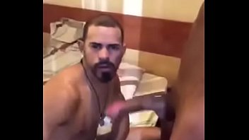 Preview 3 of Sunny Leon Xx Hd V - Homens se gravando (pt 1)