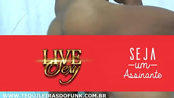 Preview 4 of Cute Girl Next Door Gets Facial - D&eacute_bora Fantine - Tomando a Vacina Rolona VAC