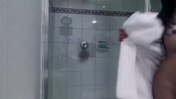 Preview 1 of Indian Desigaand Mein Kameez - pretty asian trans anairb cumshot in the shower