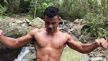 Preview 4 of Eva Xxxvideo Khasi - Waterfalls With Beisel