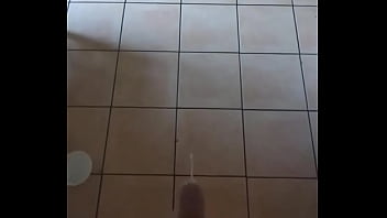 Preview 2 of Porno Sunda - Cum in the kitchen