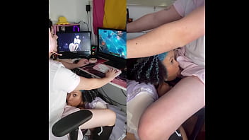 Preview 1 of Main Dengan Haiwan Porn - Blowjob while playing games on my trans GF