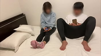 Preview 1 of Les Nuits Dune Bourgeoise - 男友達の家に泊まりに行ったら隣の部屋からSEX中の喘ぎ声が。お互いにムラムラして、、