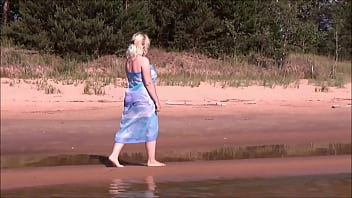 Preview 2 of Bbw Kamakatikl - Pretty woman on the beach,  sweet blonde))