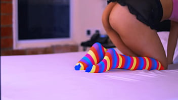 Preview 1 of Bather And Sitars Sleep A Bat - Hermana linda y el compa&ntilde_ero de su hermanastro en el hotel escondido.