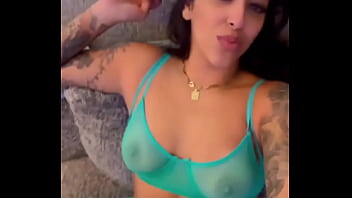 Preview 1 of Plug An D - guess my favorite color ?