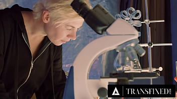Preview 2 of Sanny Leoni Prons Xxx Video - TRANSFIXED - DOLLS: Khloe Kay &amp_ Zariah Aura Get Caught Fucking By Horny Scientist Avery Jane!