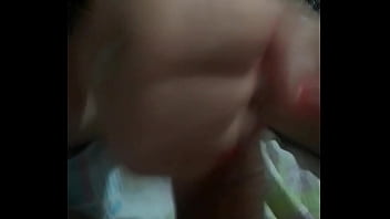 Preview 2 of Lisa Ann Bus Sex - Novinha batendo punheta no patr&atilde_o