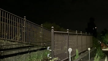Preview 1 of Hot Sex Muci - ミニスカノーパンの女装子まゆちゃんが深夜の道路沿いにある柵にまたがって股間を刺激してあまりの気持ちよさに服を脱ぎそうになってしまうがトラックに見つかりそうになってあわてて逃げる