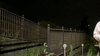Preview 4 of Hot Sex Muci - ミニスカノーパンの女装子まゆちゃんが深夜の道路沿いにある柵にまたがって股間を刺激してあまりの気持ちよさに服を脱ぎそうになってしまうがトラックに見つかりそうになってあわてて逃げる