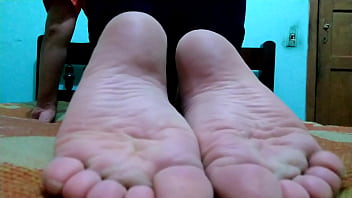 Preview 4 of Garl Painis - My Feet