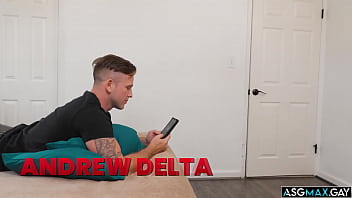 Preview 1 of Hannahsvds Snapchat - When a cleaning project uncovers an old wrestling singlet,  Andrew Delta and his stepdad Greg Dixxon discover their mutual interest in gay sex!
