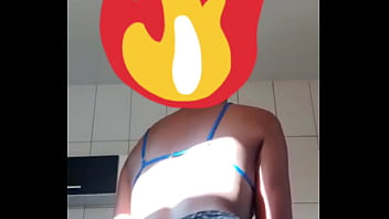 Preview 4 of Miyakallifa Yang Boy - Minha esposa novinha dan&ccedil_ando funk