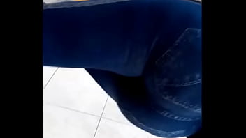 Preview 4 of Bangla Sexn - Prostituta mostrando nalgas