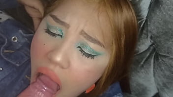 Preview 2 of Misor Gril - Cristi quiere una hamburguesa y yo se la compr&oacute_ pero me paga con una buena mamada de polla