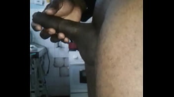 Preview 4 of Barazzer Sex Mom - Vem dar pra mim em cimagens da mesa