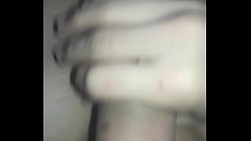 Preview 2 of Sra Lance - acabo de cumplir 18 y para celebrar una paja ma&ntilde_anera