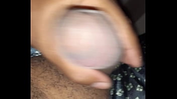 Preview 2 of Hidden Camera Pussy In Toilet - Quero gozar