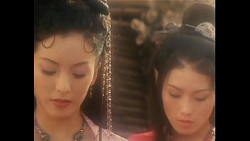 Preview 4 of Hq Porn Juicy Milf - Li&ecirc_u Trai Ch&iacute_ Dị Phần 4 1997 Vietsub
