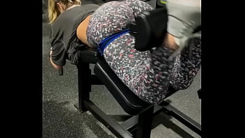 Preview 3 of Kajol Ka Sixy Video - White Girl Booty Workout Part 1