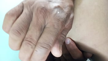 Preview 2 of Fresh Boobs Vs Bbc Porn - Aguentei dupla penetra&ccedil_&atilde_o com meu p&ecirc_nis