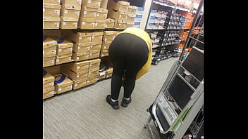 Preview 3 of Piss In Leggings - Can you see her thong
