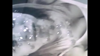Preview 4 of Black Video Hd Xxxx - Homenagem gozada na foto da amiga Carol,  by asheengf